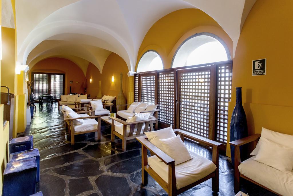 Hotel 4 Estrellas Conventual De Alcantara Eksteriør bilde